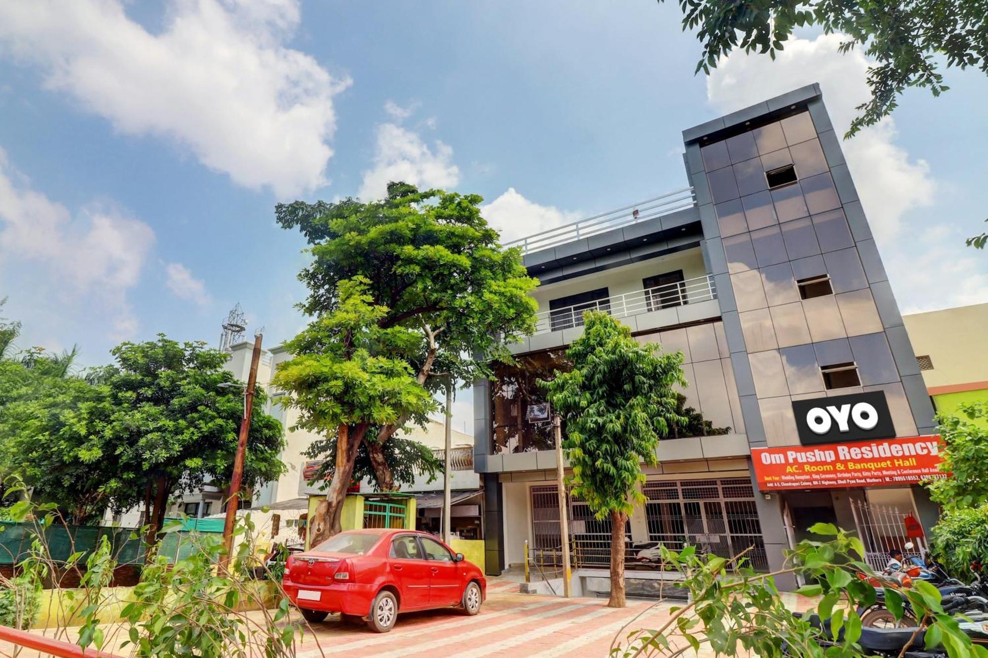 Hotel O Om Pushp Residency Mathura Exterior foto